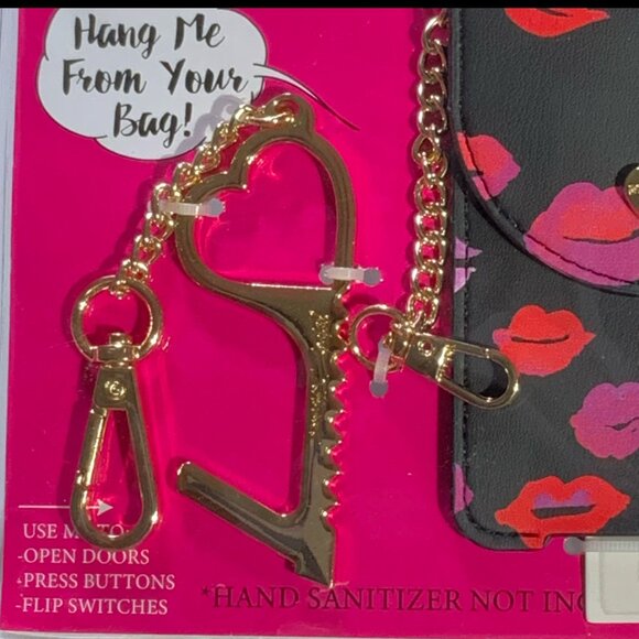 Betsey Johnson Clean Hands Gift Set Lips Sanitizer Case & Charm Lipstick Kisses - Picture 2 of 3